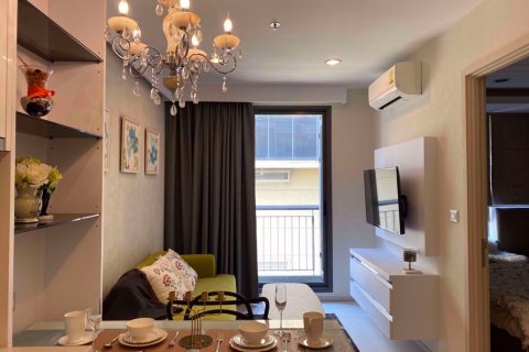 Condo in Bangkok, Thailand, 1 bedroom in Rhythm Sukhumvit 42  № 77367