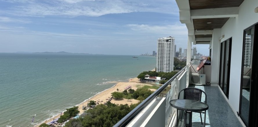 Condominio de 3 dormitorios en Jomtien Beach, Pattaya, Tailandia № 132293