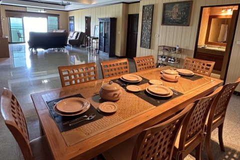 Condominio de 3 dormitorios en Jomtien Beach, Pattaya, Tailandia № 132293 - foto 7