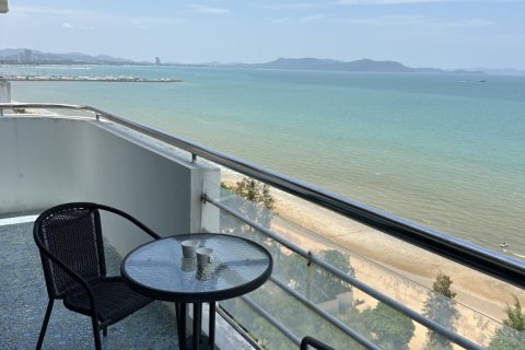 Condominio de 3 dormitorios en Jomtien Beach, Pattaya, Tailandia № 132293 - foto 17