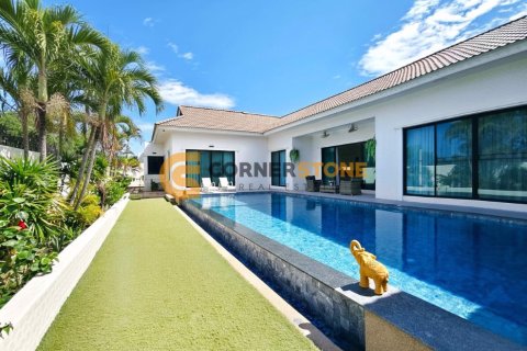 Estudio en Pattaya, Tailandia № 132191
