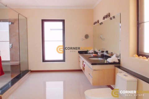 Estudio en Pattaya, Tailandia № 132191 - foto 16