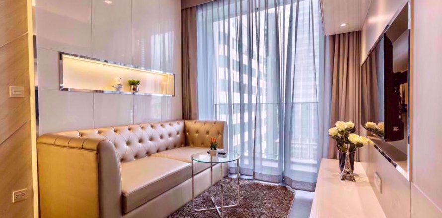 Condo in Bangkok, Thailand, 1 bedroom in Edge Sukhumvit 23 № 111332