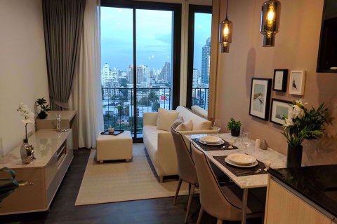Condo in Bangkok, Thailand, 1 bedroom in Edge Sukhumvit 23 № 111466