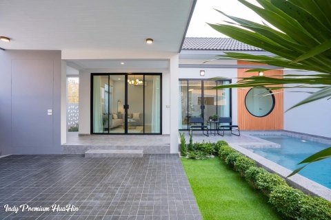 Villa in Hua Hin, Thailand 3 bedrooms № 79271 - photo 5