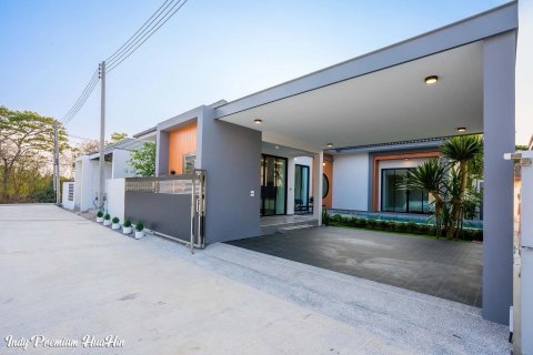 Villa in Hua Hin, Thailand 3 bedrooms № 79271 - photo 7