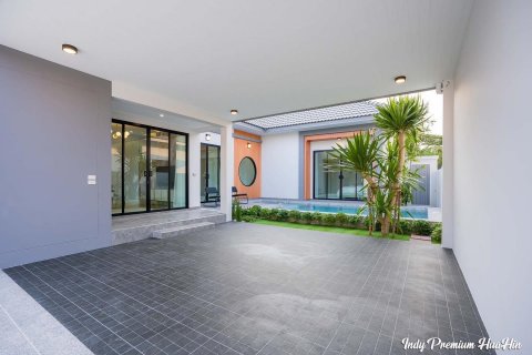 Villa in Hua Hin, Thailand 3 bedrooms № 79271 - photo 14