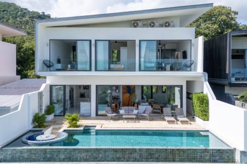 Chalet de 3 dormitorios en Surat Thani, Tailandia № 124514