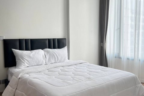 Condominio de 1 dormitorio en Bangkok, Tailandia № 143064 - foto 2