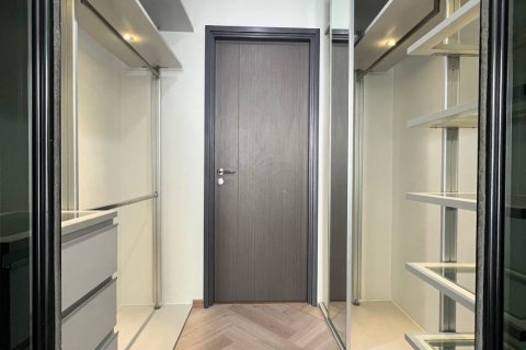 Condominio de 1 dormitorio en Bangkok, Tailandia № 143064 - foto 4