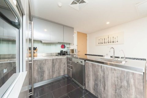Condominio de 2 dormitorios en Bangkok, Tailandia № 143061 - foto 10