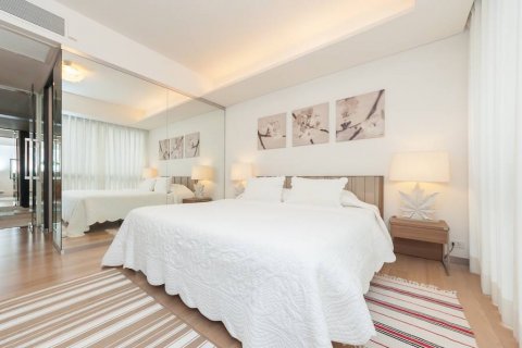Condominio de 2 dormitorios en Bangkok, Tailandia № 143061 - foto 7
