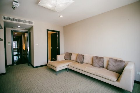 Condominio de 3 dormitorios en Bangkok, Tailandia № 143516 - foto 3