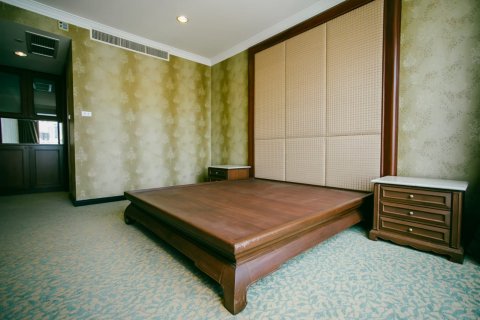 Condominio de 3 dormitorios en Bangkok, Tailandia № 143519 - foto 11
