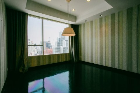 Condominio de 3 dormitorios en Bangkok, Tailandia № 143519 - foto 9