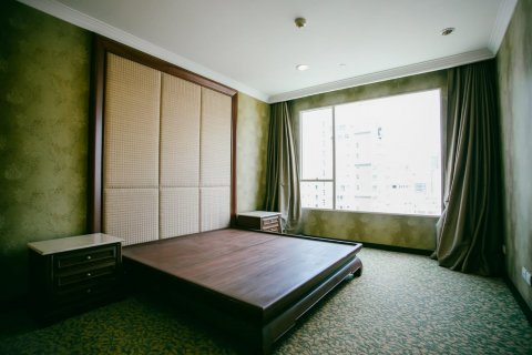 Condominio de 3 dormitorios en Bangkok, Tailandia № 143519 - foto 12