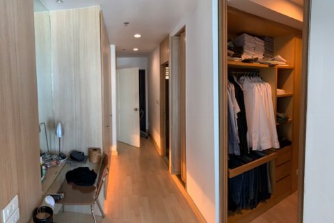 Condominio de 2 dormitorios en Bangkok, Tailandia № 143951 - foto 15