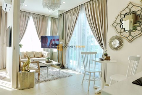 Studio dans le Condo à Pattaya, Thaïlande  № 100335