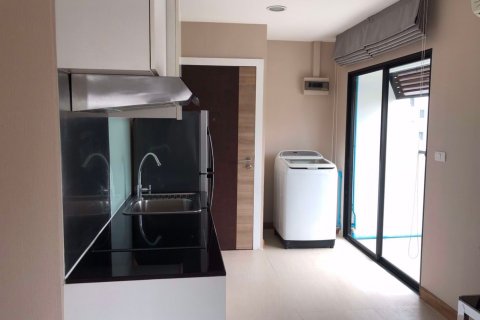 Eigentumswohnung in Pathum Wan, Bangkok, Thailand, 1 Schlafzimmer № 76567 - Foto 4