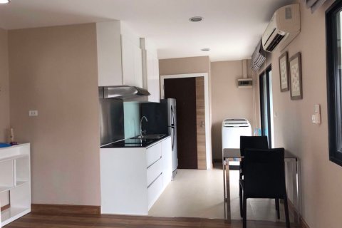 Eigentumswohnung in Pathum Wan, Bangkok, Thailand, 1 Schlafzimmer № 76567 - Foto 5