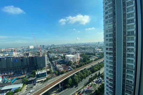 Condominio de 2 dormitorios en Thonburi, Bangkok, Tailandia № 76568 - foto 11