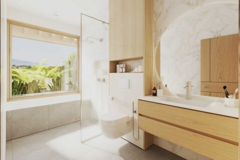 Casa de 3 dormitorios en Chalong, Tailandia № 120809 - foto 3