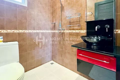 Casa de 4 dormitorios en Kamala, Tailandia № 131293 - foto 14