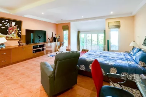 Casa de 4 dormitorios en Kamala, Tailandia № 131293 - foto 18