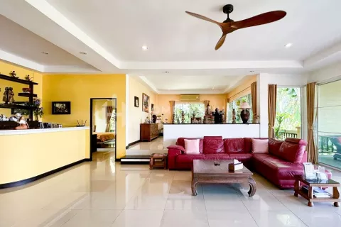 Casa de 4 dormitorios en Kamala, Tailandia № 131293 - foto 5