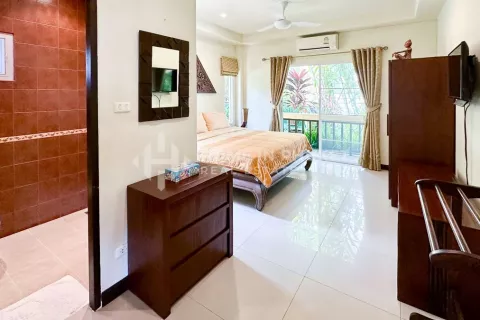 Casa de 4 dormitorios en Kamala, Tailandia № 131293 - foto 13