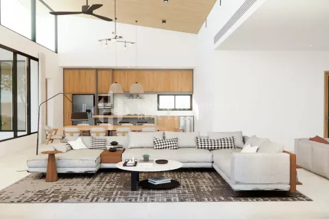 Casa de 4 dormitorios en Rawai, Tailandia № 131295 - foto 4