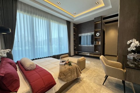 Chalet de 3 dormitorios en Pattaya, Tailandia № 130453 - foto 13