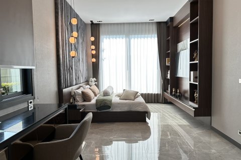 Chalet de 3 dormitorios en Pattaya, Tailandia № 130453 - foto 6