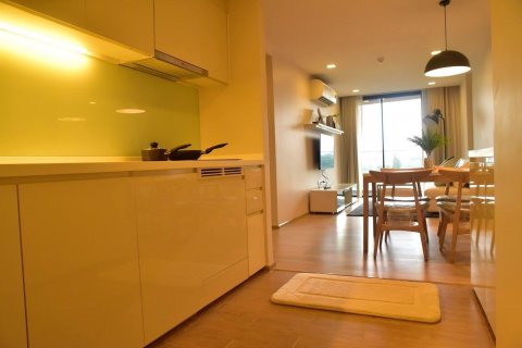 Condo in Bangkok, Thailand, 2 bedrooms  № 101633