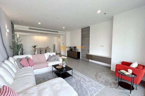 Estudio en el condominio en Pattaya, Tailandia № 100192 - foto 2