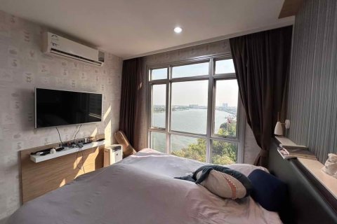 Condominio de 2 dormitorios en Nonthaburi, Tailandia № 100042 - foto 11