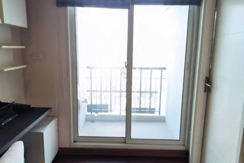 Condominio de 2 dormitorios en Nonthaburi, Tailandia № 100042 - foto 12