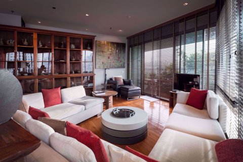 Condominio de 3 dormitorios en Khlong Toei, Bangkok, Tailandia № 77197 - foto 7
