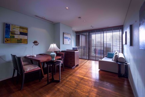 Condominio de 3 dormitorios en Khlong Toei, Bangkok, Tailandia № 77197 - foto 15
