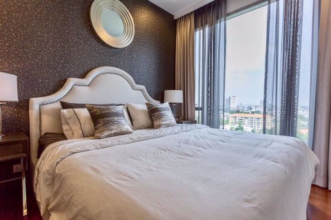 Condominio de 2 dormitorios en Khlong Toei, Bangkok, Tailandia № 77198 - foto 18