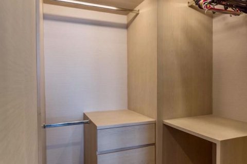 Condominio de 2 dormitorios en Khlong Toei, Bangkok, Tailandia № 77198 - foto 20