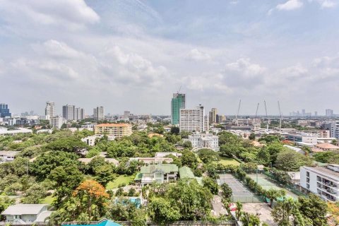 Condominio de 2 dormitorios en Khlong Toei, Bangkok, Tailandia № 77198 - foto 11