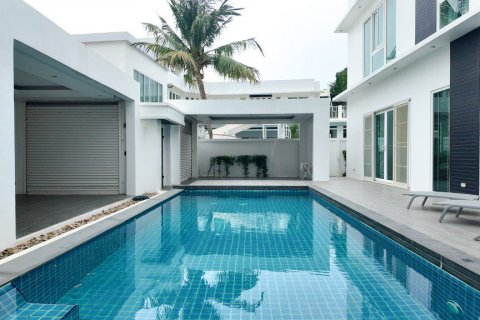 Haus in Pattaya, Thailand 5 Schlafzimmer № 9121 - Foto 9