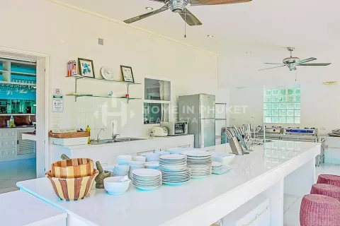 Casa de 5 dormitorios en Phuket, Tailandia № 131098 - foto 14