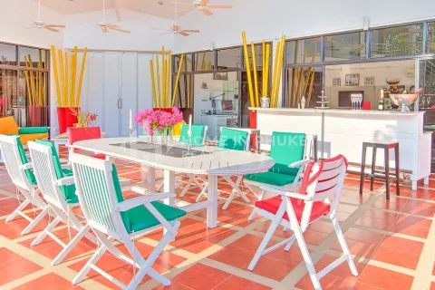 Casa de 5 dormitorios en Phuket, Tailandia № 131098 - foto 4