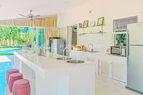 Casa de 5 dormitorios en Phuket, Tailandia № 131098 - foto 15