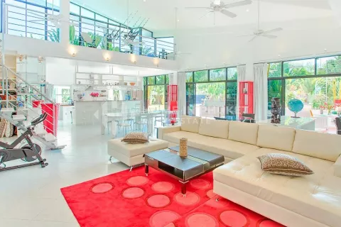 Casa de 5 dormitorios en Phuket, Tailandia № 131098 - foto 12