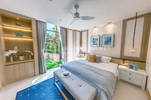 Condominio de 5 dormitorios en Phuket, Tailandia № 131572 - foto 11