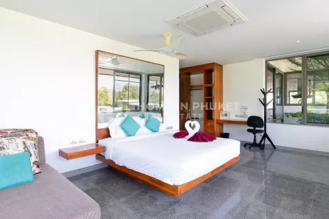 Casa de 7 dormitorios en Mai Khao, Tailandia № 131568 - foto 24