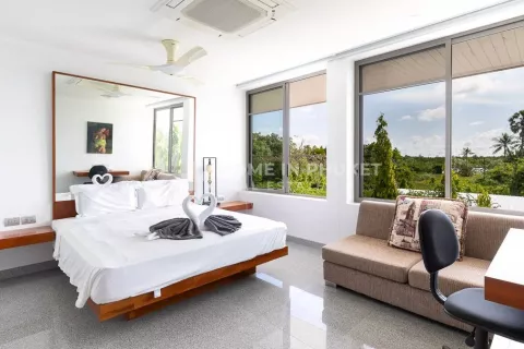 Casa de 7 dormitorios en Mai Khao, Tailandia № 131568 - foto 27